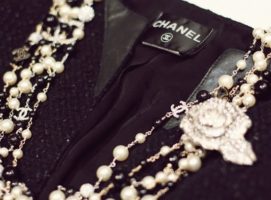 Цветочные мотивы украшений Chanel