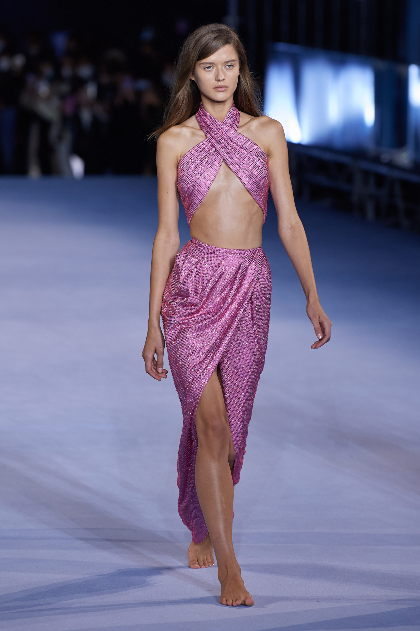 Платье с вырезом от Balmain модель 2021 года